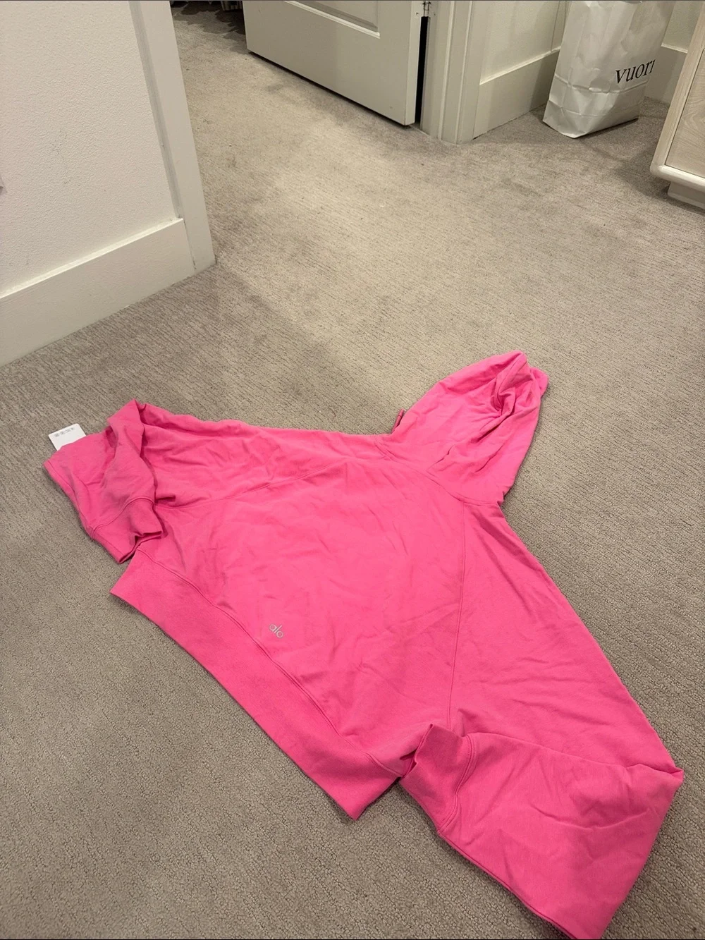 NWT ALO Yoga Cropped Double Take Hoodie Paradise Pink